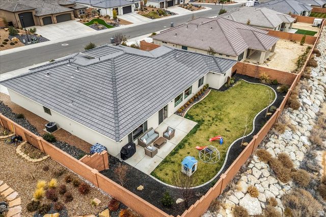 2112 E HONEYCOMB DR, St. George, UT 84790