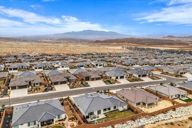 2112 E HONEYCOMB DR, St. George, UT 84790