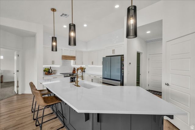 2112 E HONEYCOMB DR, St. George, UT 84790