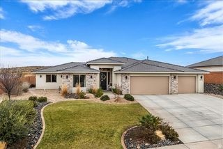 2112 E HONEYCOMB DR, St. George, UT 84790