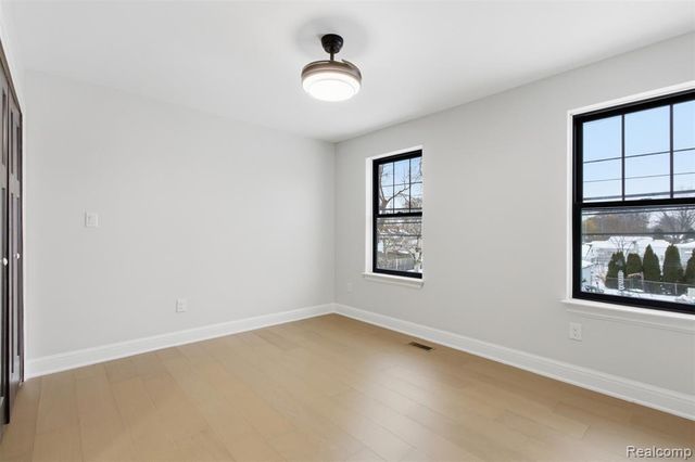 23708 Lexington Avenue, Eastpointe, MI 48021