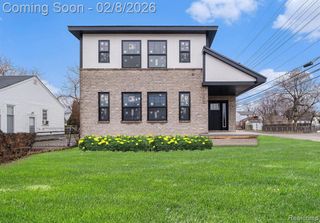 23708 E Lexington Avenue, Eastpointe, MI 48021