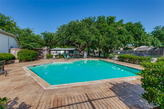 13899 Brookgreen Drive, Dallas, TX 75240