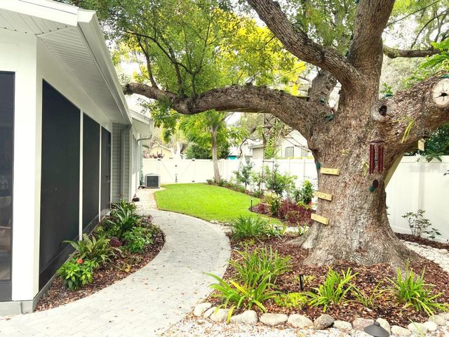 553 SCOTLAND STREET, Dunedin, FL 34698