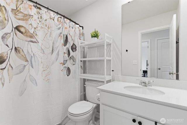 4220 SE Elijah Court, Port Orchard, WA 98366
