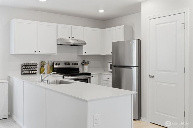 4220 SE Elijah Court, Port Orchard, WA 98366