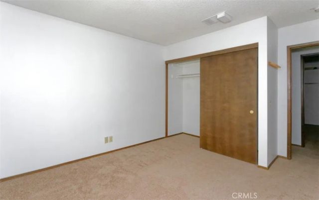 15490 Mondamon, Apple Valley, CA 92307