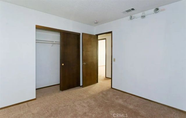 15490 Mondamon, Apple Valley, CA 92307