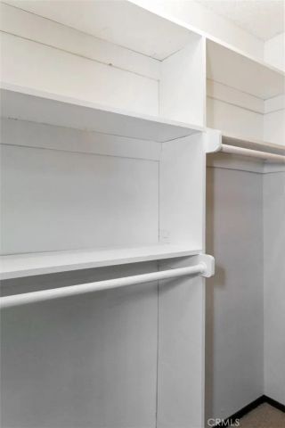 15490 Mondamon, Apple Valley, CA 92307