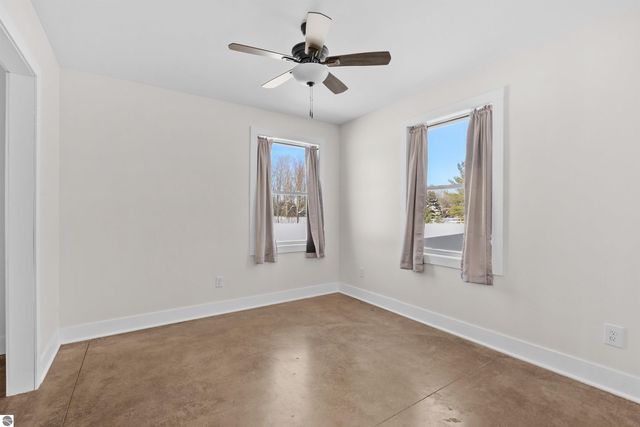 577 Grouse Drive SW, Kalkaska, MI 49646