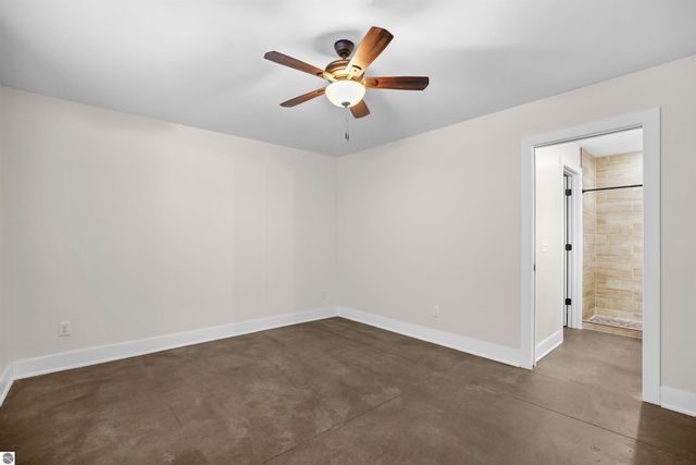 577 Grouse Drive SW, Kalkaska, MI 49646