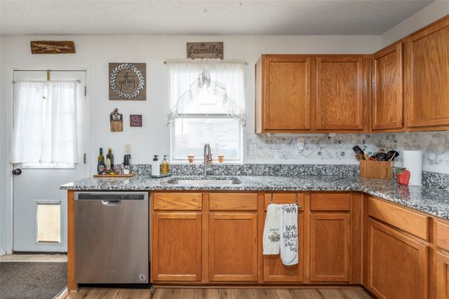 4333 Meadowknoll Drive, Fort Worth, TX 76123