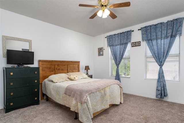 4333 Meadowknoll Drive, Fort Worth, TX 76123