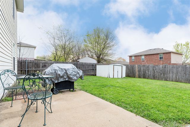 4333 Meadowknoll Drive, Fort Worth, TX 76123