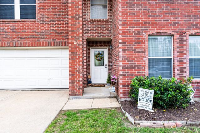 4333 Meadowknoll Drive, Fort Worth, TX 76123