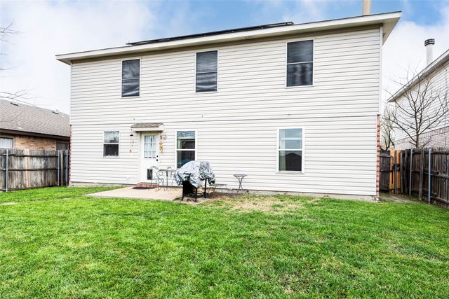 4333 Meadowknoll Drive, Fort Worth, TX 76123