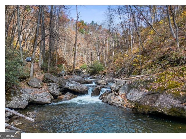 205 Briarwood Lane, Clayton, GA 30525