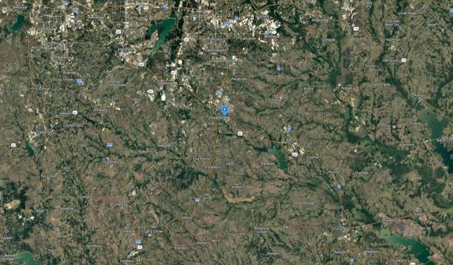 212 Peters Street, Waxahachie, TX 75165