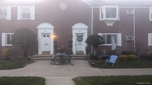 74-43 260 Street 2, Glen Oaks, NY 11004