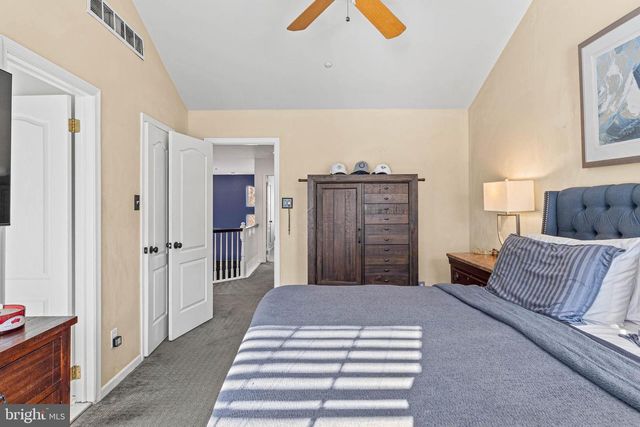 160 LEMONTON WAY, Wayne, PA 19087