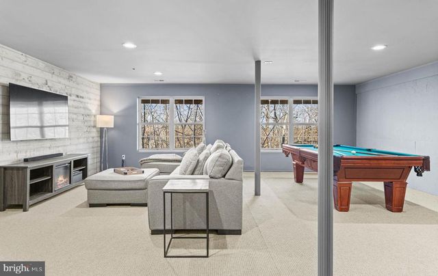 160 LEMONTON WAY, Wayne, PA 19087