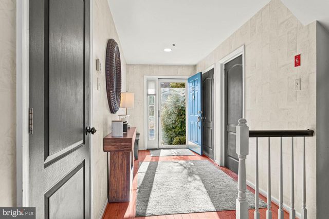 160 LEMONTON WAY, Wayne, PA 19087