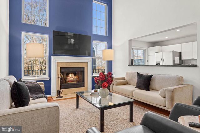 160 LEMONTON WAY, Wayne, PA 19087