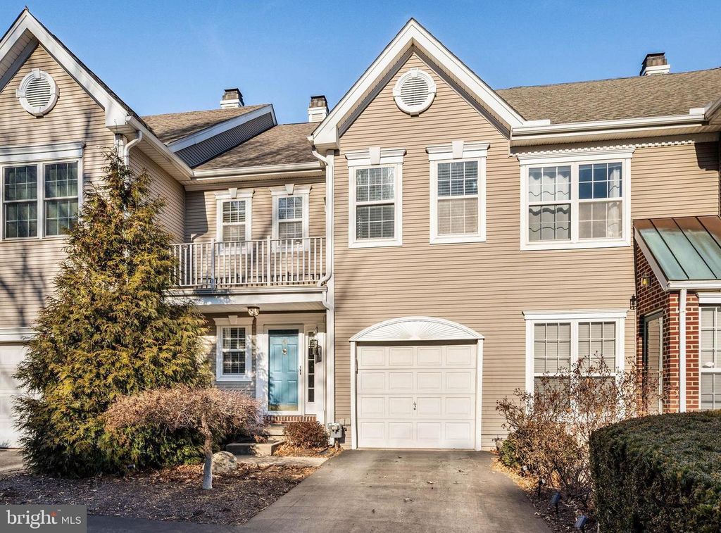 160 LEMONTON WAY, Wayne, PA 19087