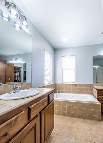 800 Custer Street, Prairie Grove, AR 72753
