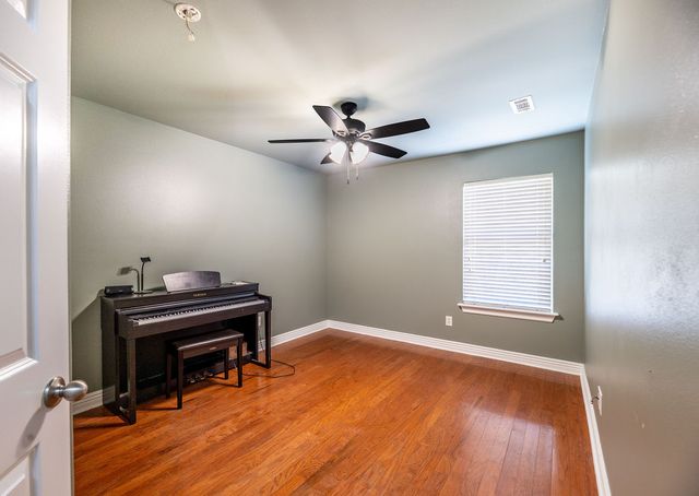 800 Custer Street, Prairie Grove, AR 72753