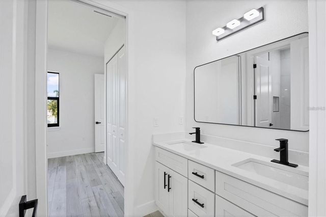 40 GOLFVIEW COURT, Rotonda West, FL 33947