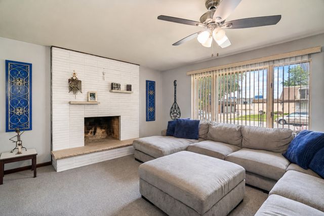 8040 Jefferson Avenue, Munster, IN 46321