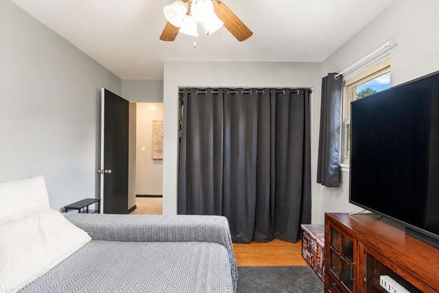 8040 Jefferson Avenue, Munster, IN 46321