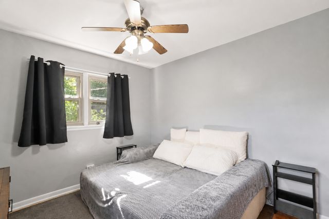 8040 Jefferson Avenue, Munster, IN 46321