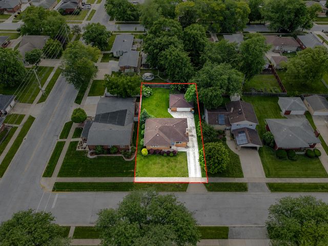 8040 Jefferson Avenue, Munster, IN 46321