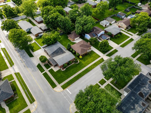 8040 Jefferson Avenue, Munster, IN 46321