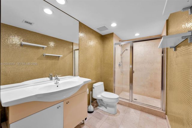 1830 S Ocean Dr 2705, Hallandale Beach, FL 33009