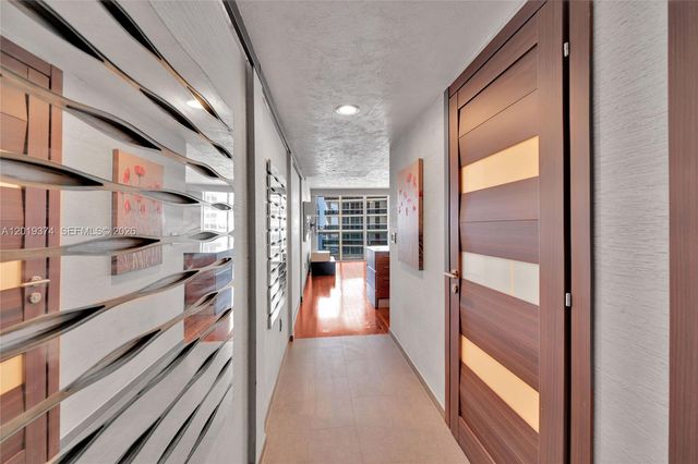 1830 S Ocean Dr 2705, Hallandale Beach, FL 33009