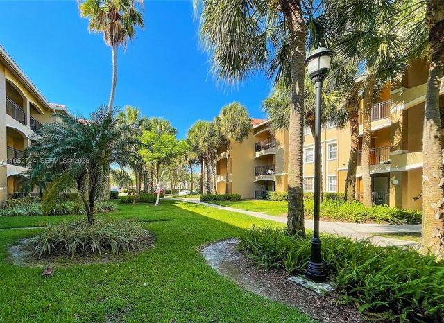 215 SW 117th Ter 14304, Pembroke Pines, FL 33025