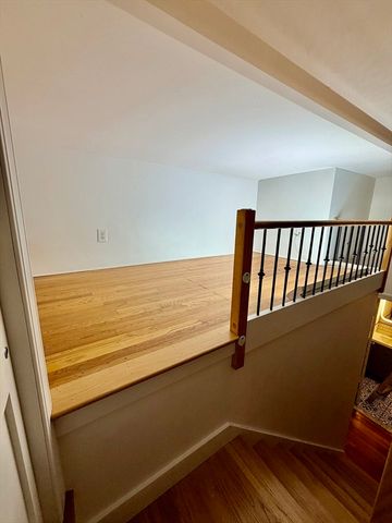 328 Dartmouth St 8, Boston, MA 02116