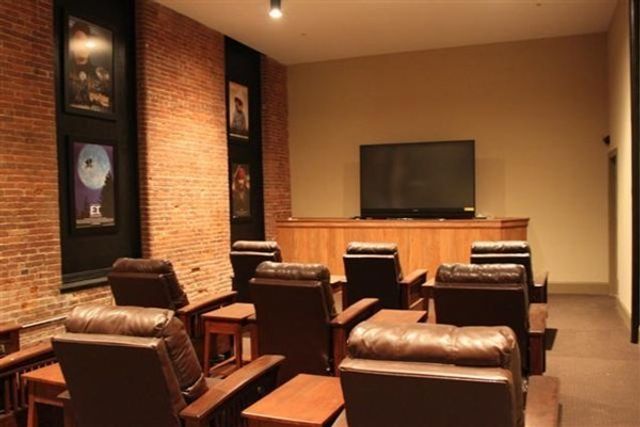 55 Green Street D-159, Clinton, MA 01510