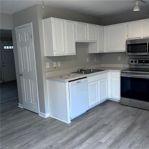 144 Majestic Drive DR, Suffolk, VA 23434