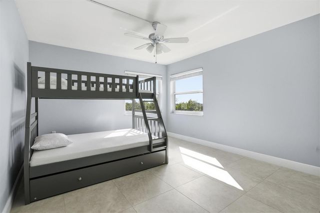 3910 Inverrary Boulevard 708-B, Lauderhill, FL 33319