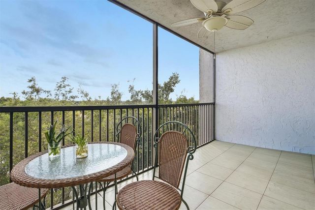 3910 Inverrary Boulevard 708-B, Lauderhill, FL 33319