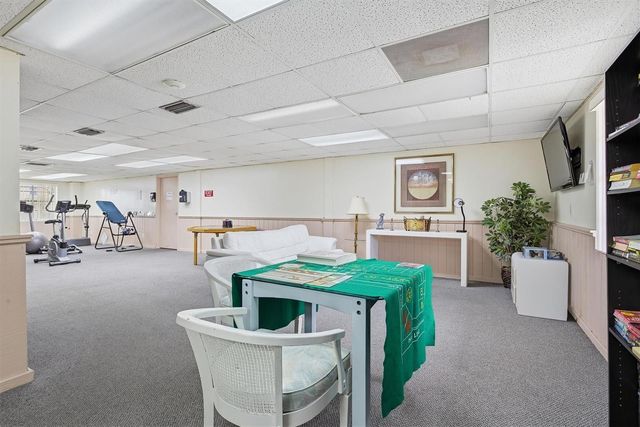 3910 Inverrary Boulevard 708-B, Lauderhill, FL 33319