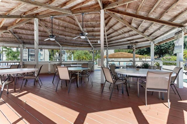 3910 Inverrary Boulevard 708-B, Lauderhill, FL 33319
