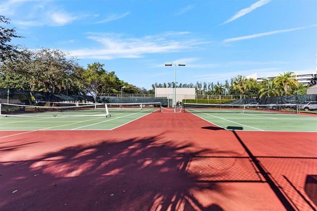 3910 Inverrary Boulevard 708-B, Lauderhill, FL 33319