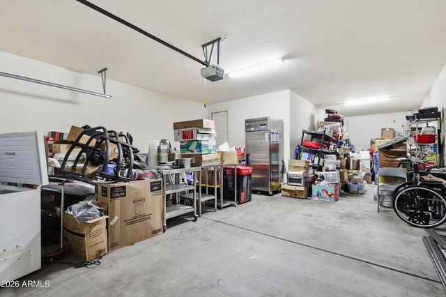 3340 W CARTER Road, Phoenix, AZ 85041