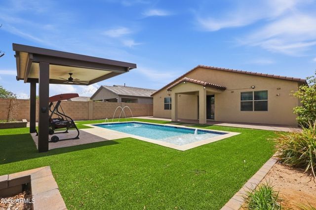 3340 W CARTER Road, Phoenix, AZ 85041