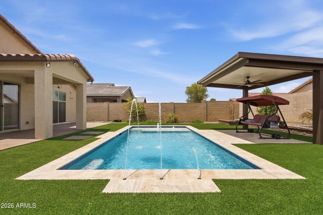 3340 W CARTER Road, Phoenix, AZ 85041